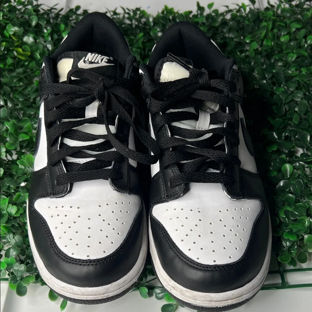 Nike Dunk Low Black and White, Size: 7Y - Picture 1 of 7
